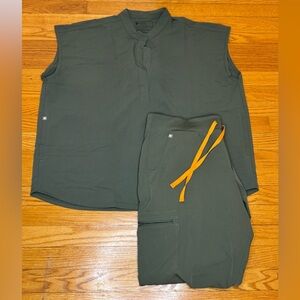 FIGS: Moss, Scrub Set